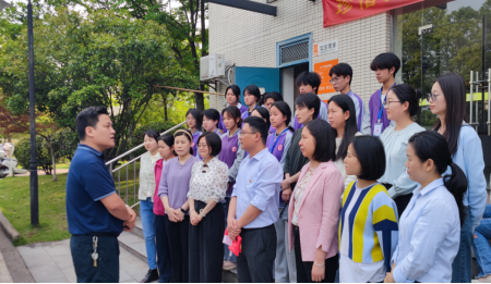 党建进宿舍 文明近学生——第二党支部开展宿舍文明共建主题党日活动
